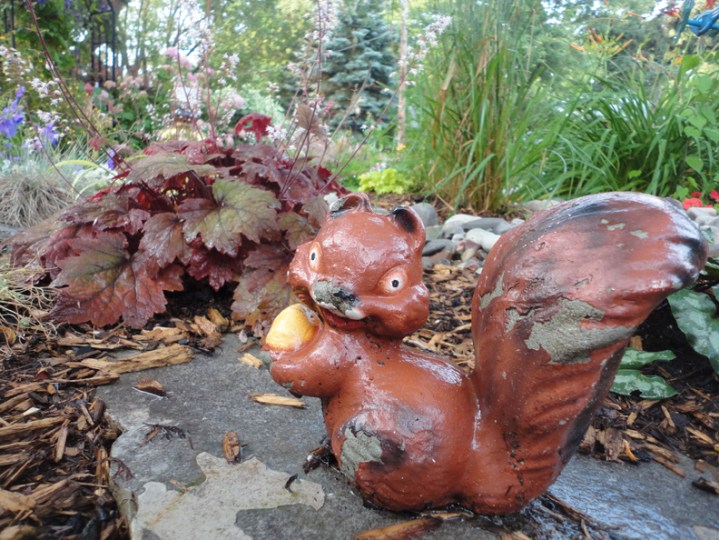 Nice Old Stuff Garden Aug 2 2014